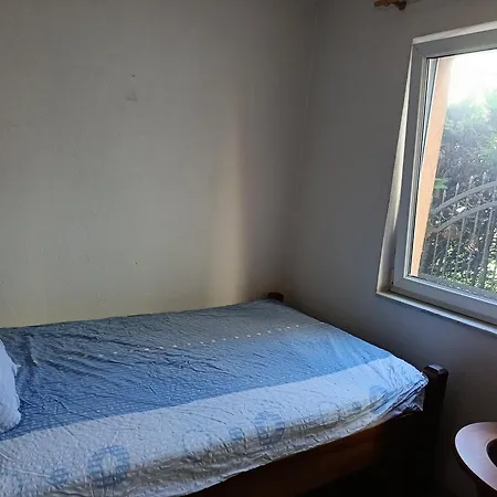 Roomforrent Hostal Konjic